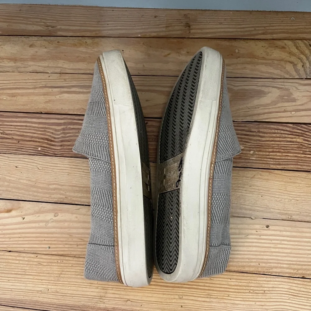 Women’s Toms grey comfortable casual espadrilles‎ slip on shoes size 8.5